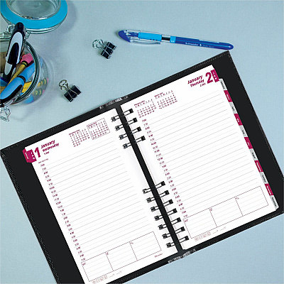 Brownline Daily Planner, CoilPro, English, Black (CB634C.BLK) (CB634CBLK)