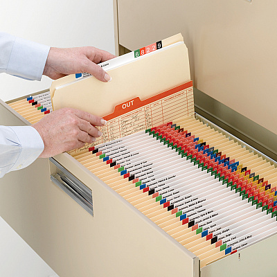 Smead Straight Tab Cut Letter Recycled Top Tab File Folder (SMD10300)