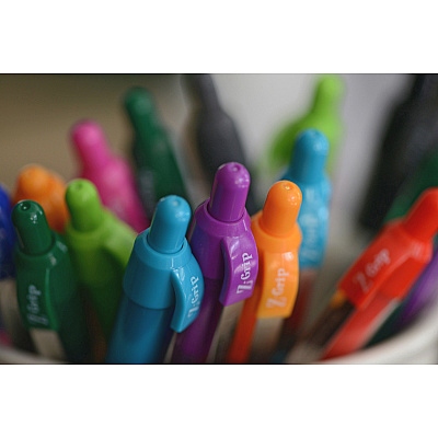 Zebra Z-Grip Retractable Ballpoint Pens (ZEB22220)