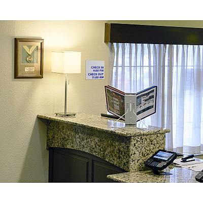 Durable INSTAVIEW Desktop Reference Display System (DBL561200)