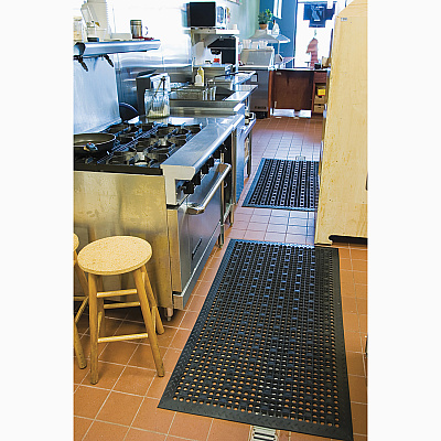 Genuine Joe Versa-Lite Anti-microbial Rubber Mat (GJO01705)