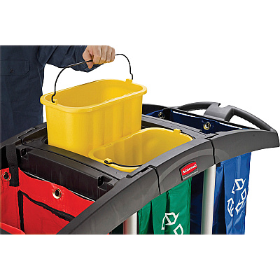 Rubbermaid Commercial 10-quart Sanitizing Caddy (RCP9T8200YW)