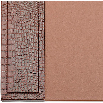 Dacasso Crocodile Embossed Side-Rail Desk Pad (P2002)