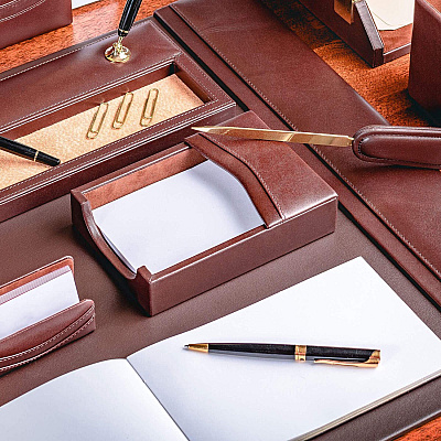 Dacasso Leather Memo Holder (A3409)