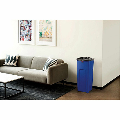 Rubbermaid Commercial Untouchable Square Container (RCP356973BE)