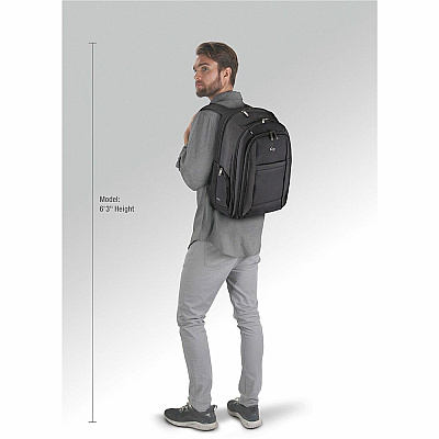 Solo Sterling Carrying Case (Backpack) for 16" Notebook - Black (USLCLA7034)