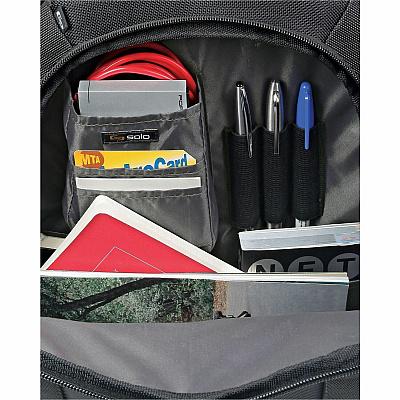 Solo Sterling Carrying Case (Backpack) for 16" Notebook - Black (USLCLA7034)