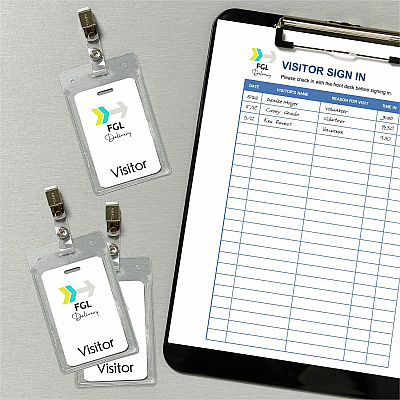 Avery(R) Heavy Duty Badge Holders, 3.5" x 2.25" , 50 Vertical Name Badge Holders with Clips (AVE2920)