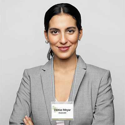 Avery(R) Heavy Duty Badge Holders, 3" x 4" , 100 Horizontal ID Badge Holders with Cords (AVE2922)