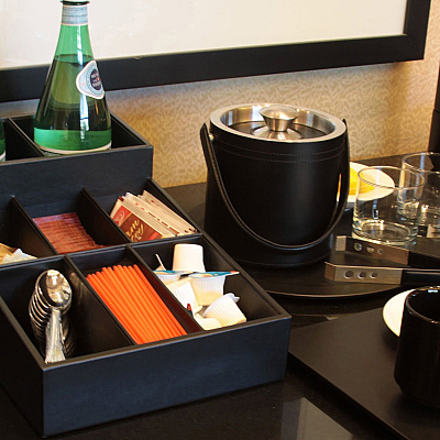 Dacasso Classic Leather Ice Bucket (A1060)