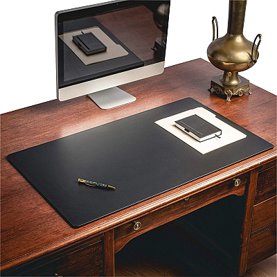 Dacasso Leather Desk Mat (P1011)