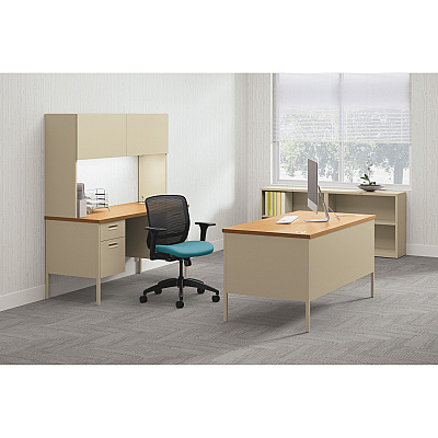 HON Metro Classic HP3262 Pedestal Desk (HONP3262CL)
