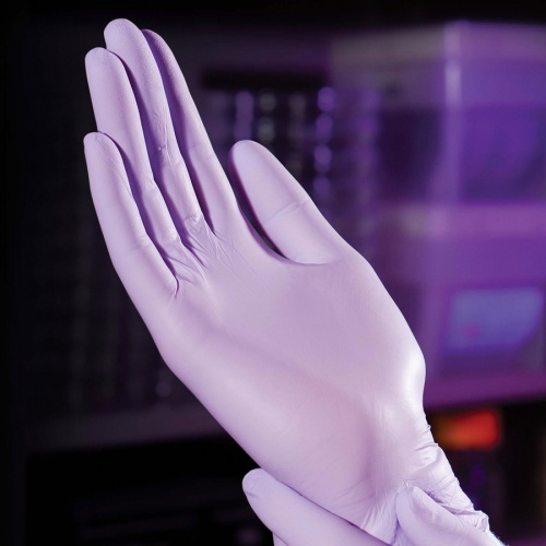 Kimberly-Clark Professional Nitrile Exam Gloves (52819)