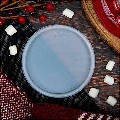 Dart 20 oz HIPS Plastic Non-vented Lid - Translucent (DCC20JLNV)