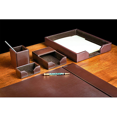 Dacasso Bonded Leather Desk Set (D3602)