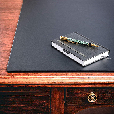 Dacasso Leatherette Desk Mat (P1033)