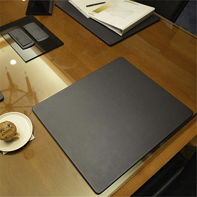 Dacasso Leatherette Conference Table Pad (P1031)
