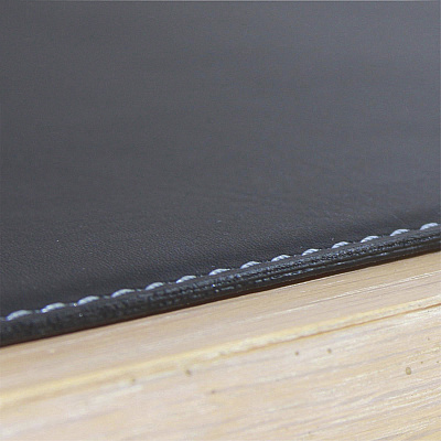Dacasso Leatherette Square Corner Placemat (H1147)