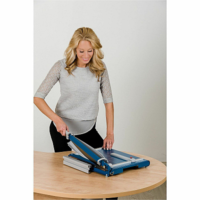 Dahle 565 Premium Guillotine Trimmer
