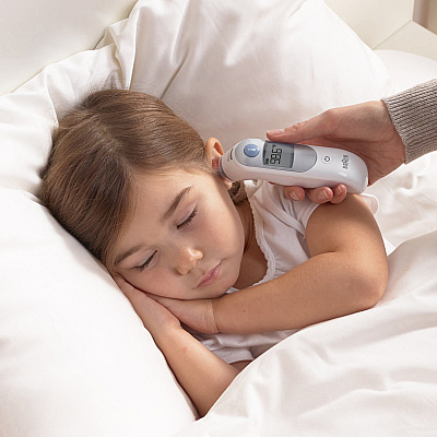 Braun Honeywell ThermoScan 5 Ear Thermometer (HWLIRT6500US)