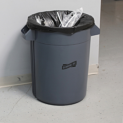 Genuine Joe Heavy-Duty Trash Container (GJO60463CT)