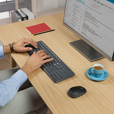 Logitech MK235 Keyboard & Mouse (Keyboard English Layout only) (920007897)