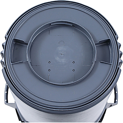 Genuine Joe 44-gallon Heavy-duty Trash Container (GJO11581CT)