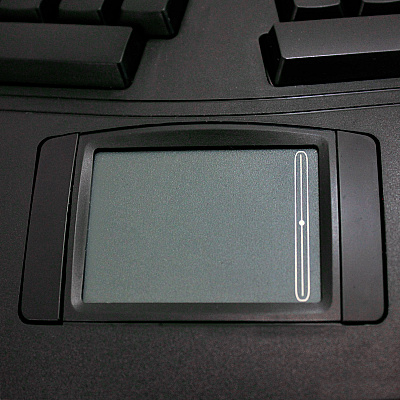 Adesso Tru-form Ergo Usb Touchpad Keyboard (AKB450UB)