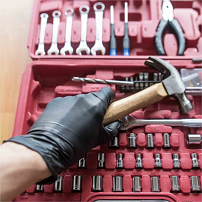 GloveWorks by AMMEX GloveWorks by AMMEX Industrial Black Nitrile Disposable Gloves (GPNB46100)