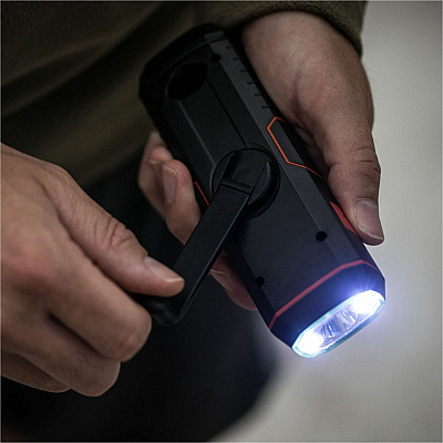 Life+Gear Stormproof Crank Light (DCYLG3860675RED)