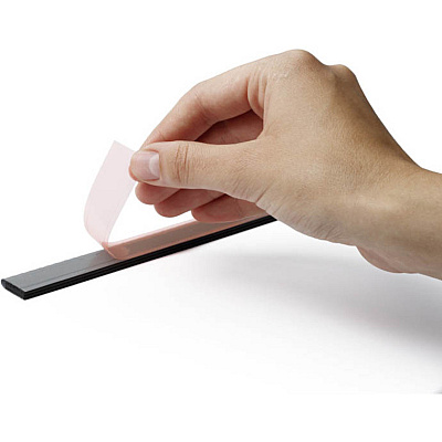 Durable Magnetic Strip Hanging Rail (DBL470601)