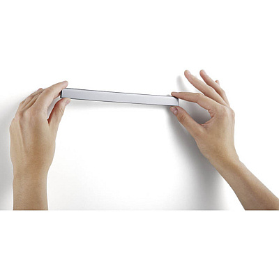 Durable Magnetic Strip Hanging Rail (DBL470623)