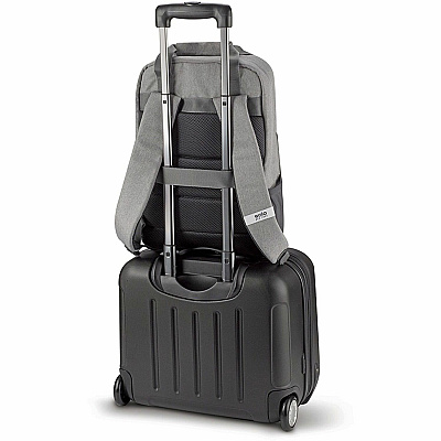 Solo Re:claim Carrying Case (Backpack) for 15.6" Notebook - Gray (USLUBN76010)