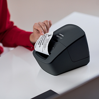 Brother QL-600 Desktop Direct Thermal Printer - Monochrome - Label Print - USB