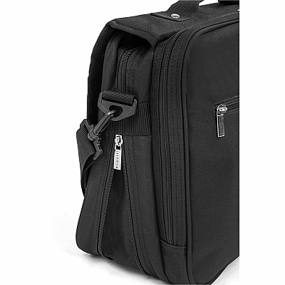 bugatti THE ASSOCIATE Carrying Case (Briefcase) for 15.6" Notebook - Black (BUGEXB531BLACK)