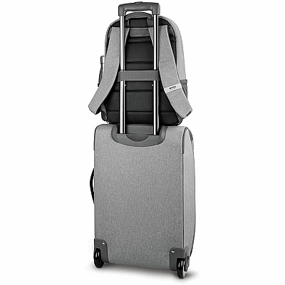 Solo Re:treat Travel/Luggage Case (Carry On) Travel Essential - Gray (USLUBN91410)