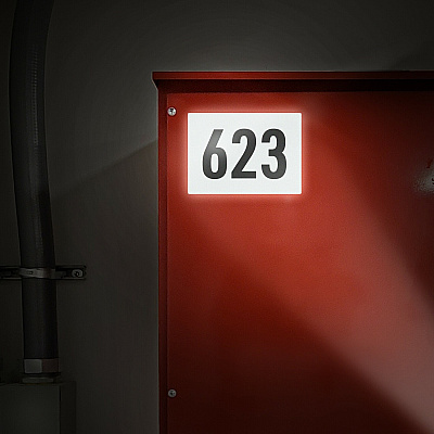 Avery Reflective Sign Labels (AVE61584)