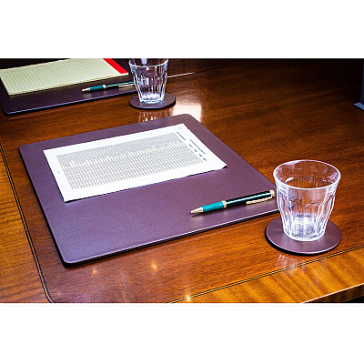 Dacasso Leatherette Conference Room Set (D3451)