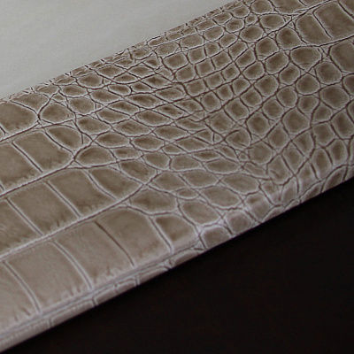 Protacini Breeze Beige Italian Patent Leather 34" x 20" Side-Rail Desk Pad (P6301)