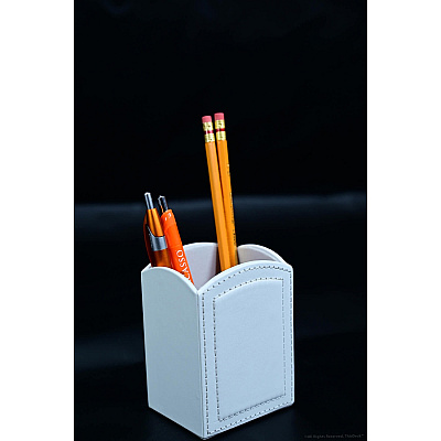 Dacasso 5-piece Home/Office Leather Desk Accessory Set (K7002)