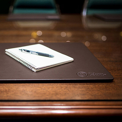 Dacasso Leatherette Conference Table Pad (P3431)