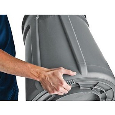 Rubbermaid Commercial Vented Brute 20-gallon Container (RCP1779734)