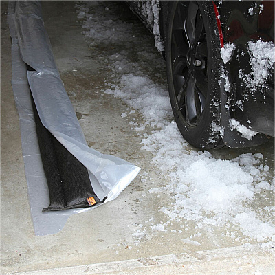 Quick Dam Grab & Go Flood Control Kit (APRQDGG510)