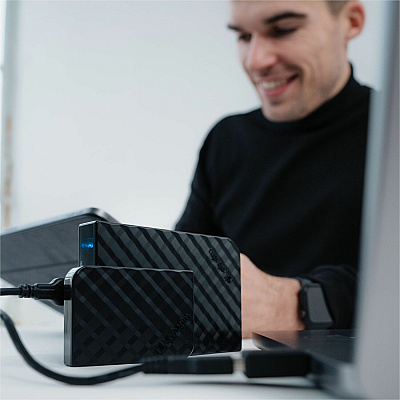 Verbatim 4TB Store 'n' Go Portable Hard Drive, USB 3.0 - Diamond Black (VER53223)