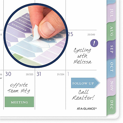 AT-A-GLANCE Badge Floral Weekly/Monthly Planner (AAG1722F200)