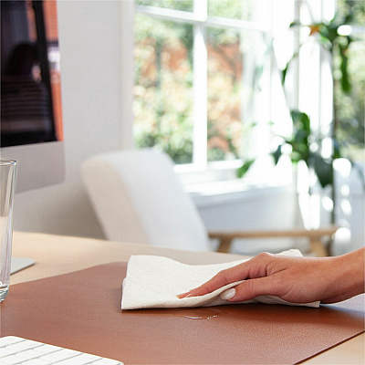 Smead Waterproof Desk Pad (SMD64837)