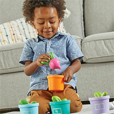 Learning Resources Hide and Seek Vegetable Garden (LRNLER3604)