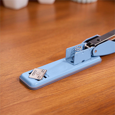 Swingline Cub Compact Stapler (1069)