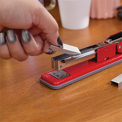Swingline Cub Compact Stapler (1070)