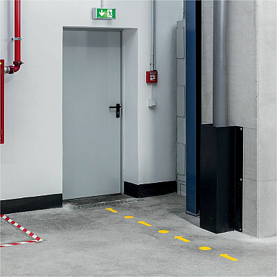 Durable Floor Marking Shape: Point - 10 PK (170404)
